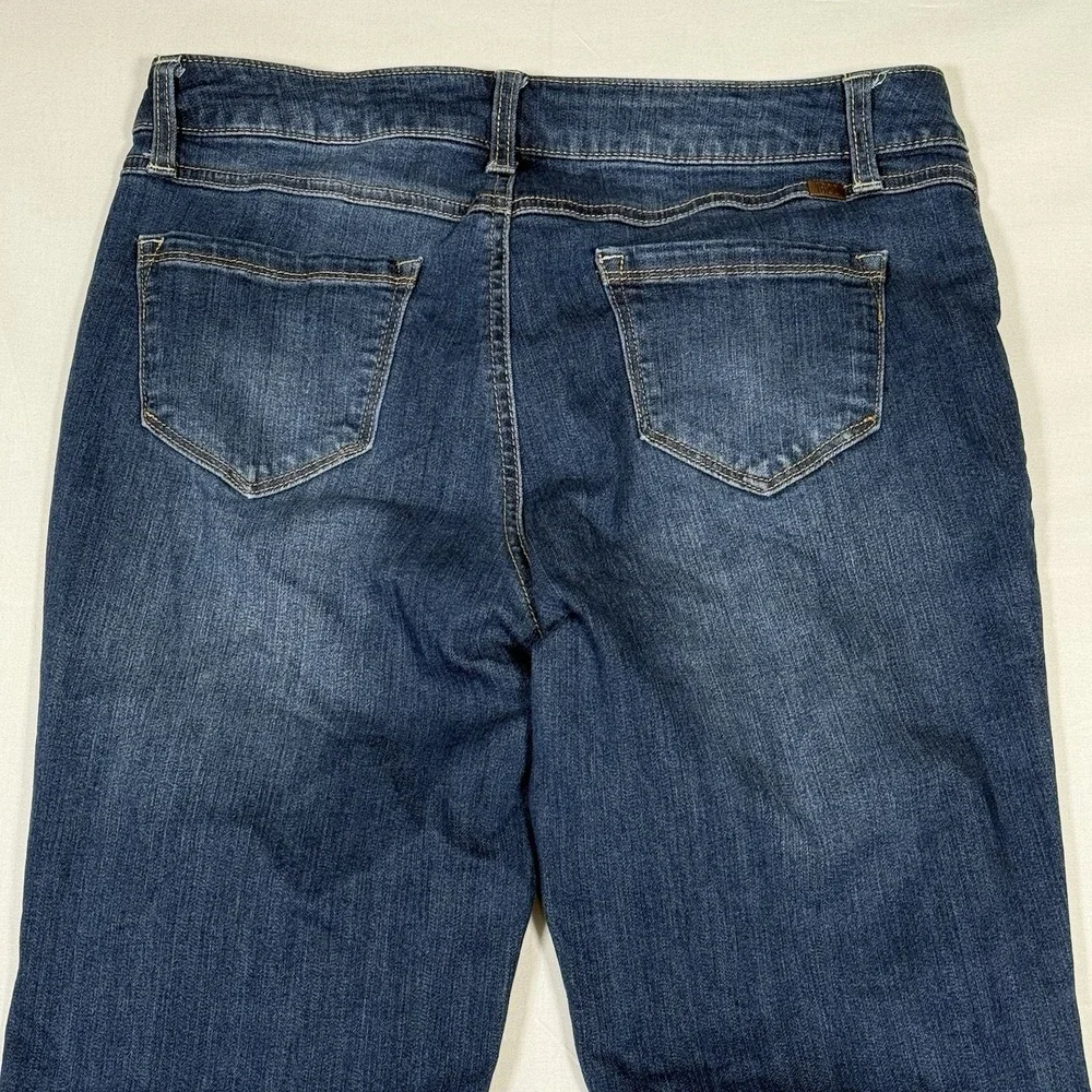 Lot of 3 Women s Jeans‎ 2 x 1822 and FashionNova Size 10/11 See Decrip for sizes